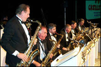 Lynn Roberts and the Swinging Saxes